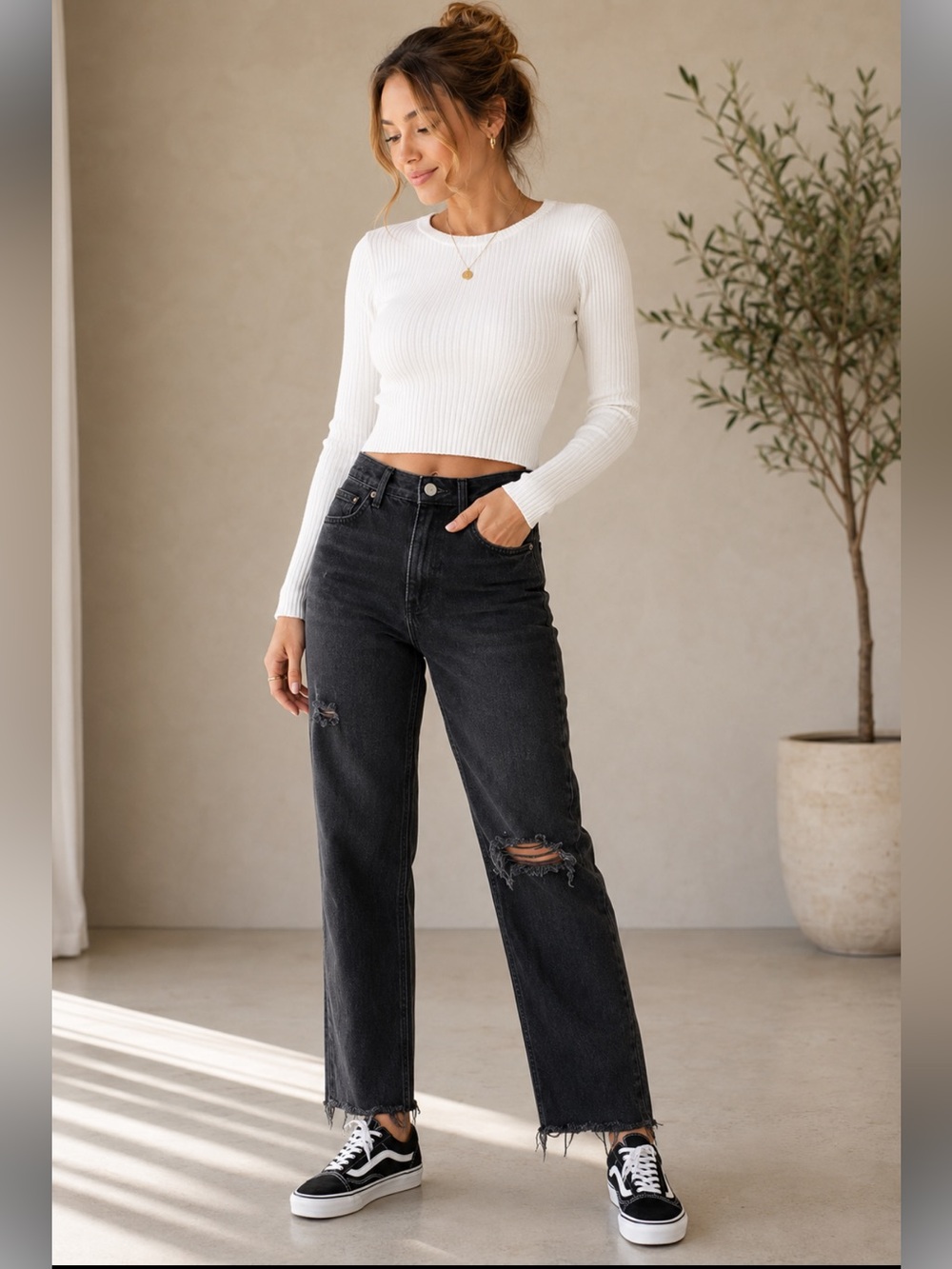 Zara Black Distressed High Rise Straight Leg Jeans Size 2